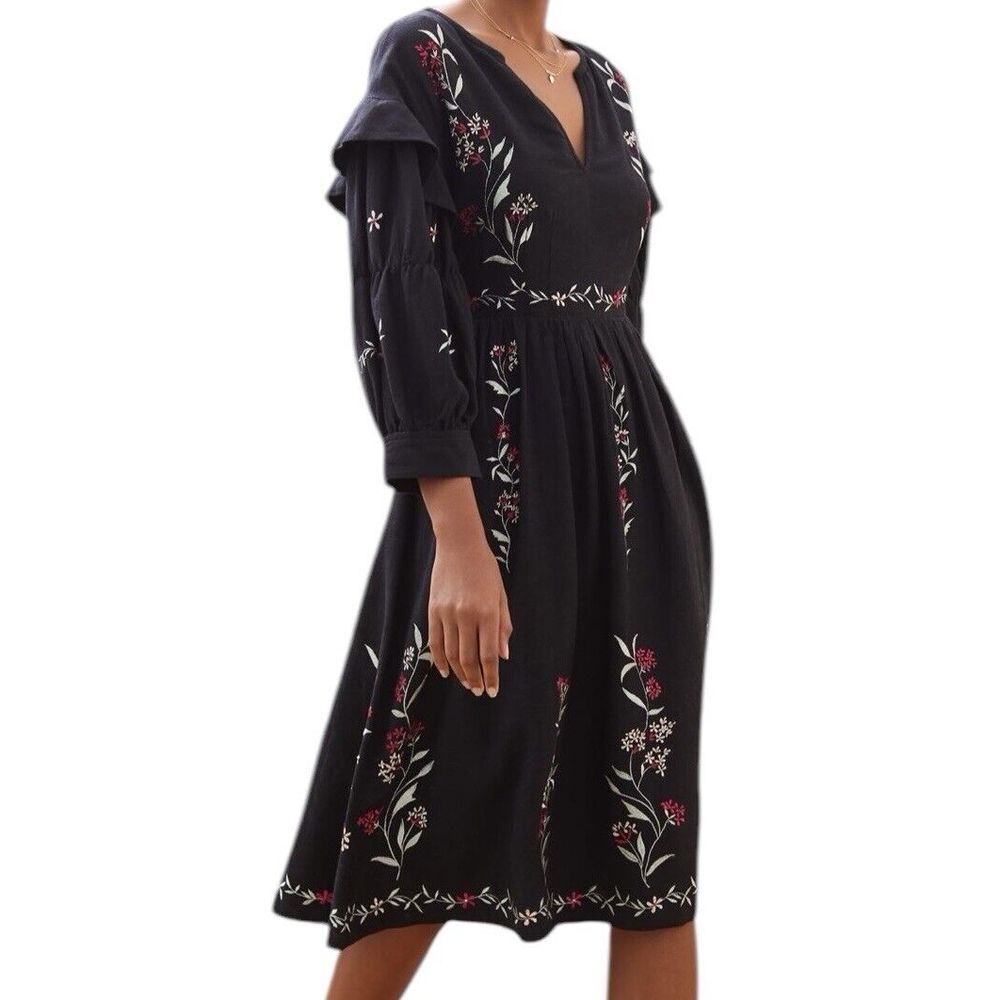 Anthropologie Midi Dress Women 4P Black Embellished‎ Embroidered Flower Bohemian
